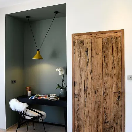 Les Loges En Provence 