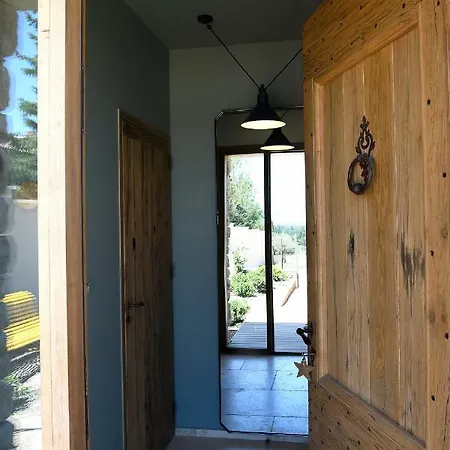 Les Loges En Provence 