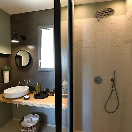 Les Loges En Provence 